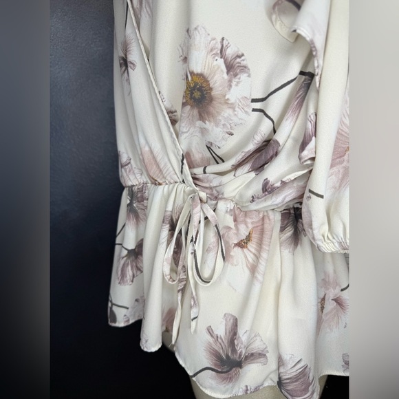 Express Floral Wrap Peplum Blouse - Size Large - Picture 7 of 9
